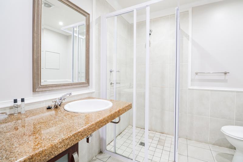 To Let 2 Bedroom Property for Rent in Pinnacle Point Golf Estate Western Cape